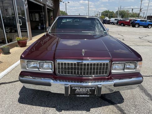 Used 1989 Mercury Grand Marquis GS RWD image 3