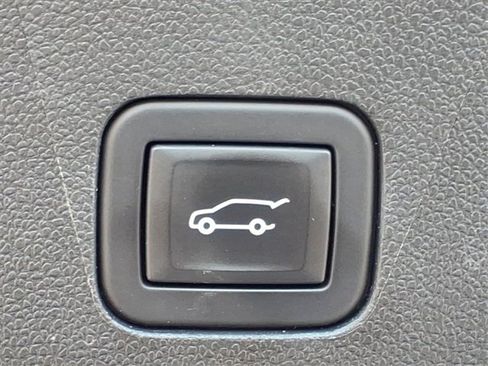 Used 2024 Chevrolet Tahoe RST w/ Sport Performance Package image 86