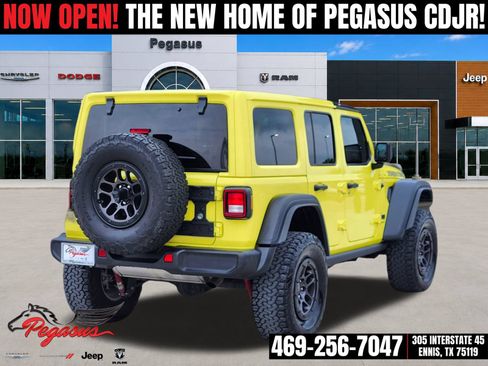Used 2023 Jeep Wrangler Unlimited Sport AWD/4WD image 5