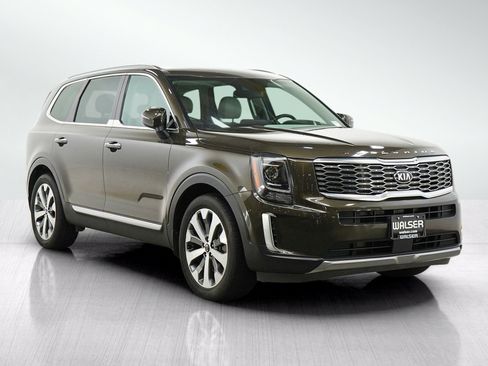 Used 2020 Kia Telluride S w/ S 8 Passenger Seating Package AWD/4WD image 7