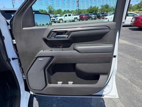 Used 2023 GMC Sierra 1500 AT4 w/ AT4 Premium Package AWD/4WD image 25