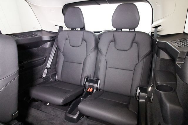 Used 2025 Volvo XC90 B6 Plus w/ Protection Package Premier AWD/4WD image 26
