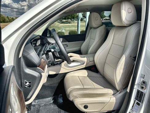 New 2026 Mercedes-Benz GLE 350 4MATIC image 3