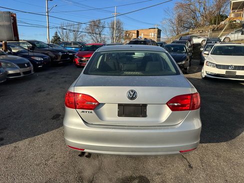 Used 2012 Volkswagen Jetta S image 11