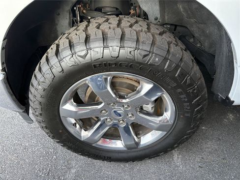 Used 2023 Ford F150 Lariat w/ Equipment Group 502A High AWD/4WD image 7