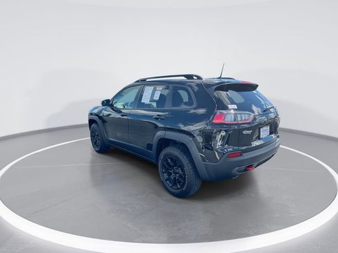 Used 2023 Jeep Cherokee Trailhawk w/ Sun & Sound Group AWD/4WD image 6