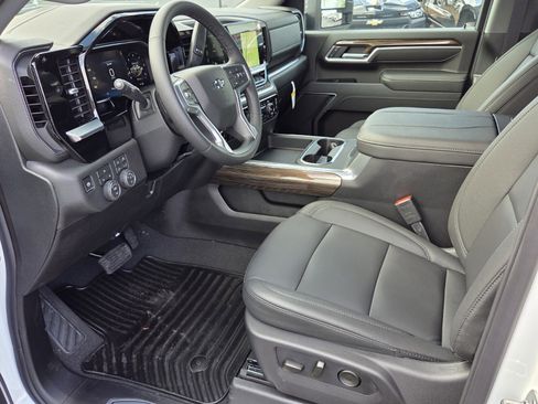New 2026 Chevrolet Silverado 2500 LT w/ Trail Boss Package AWD/4WD image 5