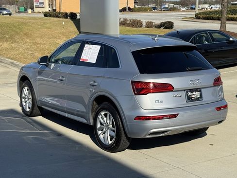 Used 2020 Audi Q5 2.0T Premium w/ Convenience Package image 11