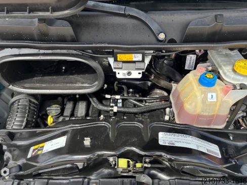 Used 2023 RAM ProMaster 2500 FWD image 11