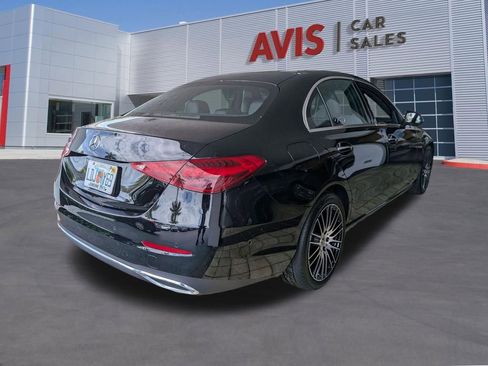 Used 2025 Mercedes-Benz C 300 Sedan image 6