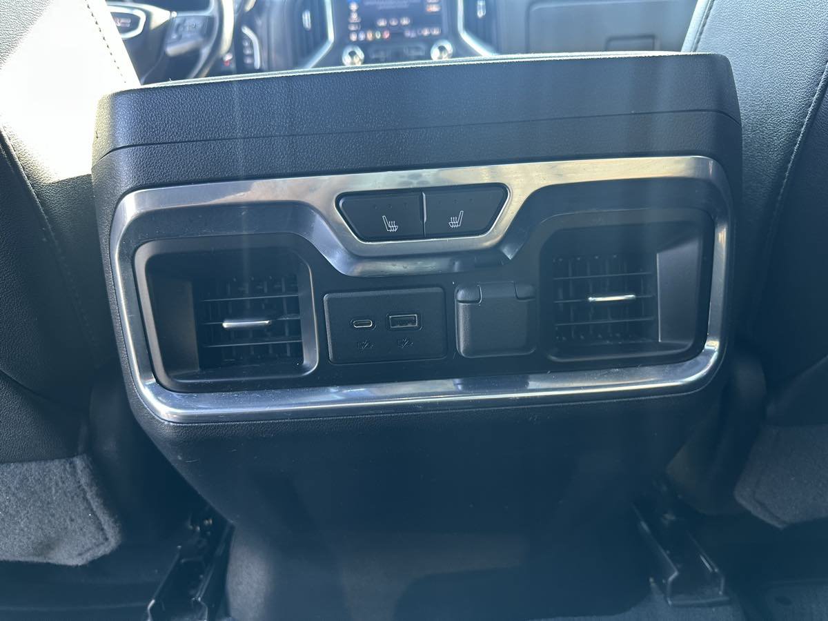 Used 2021 GMC Sierra 1500 AT4 w/ AT4 Premium Package AWD/4WD image 12