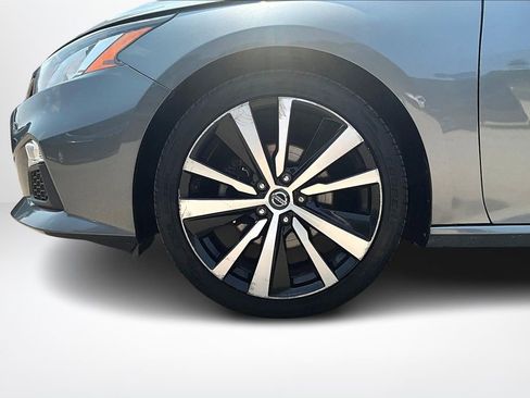 Used 2020 Nissan Altima 2.5 SR image 32