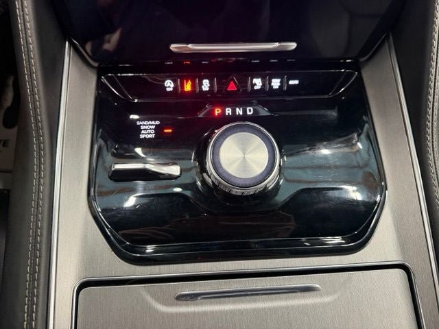 Used 2024 Jeep Wagoneer Series II AWD/4WD image 17