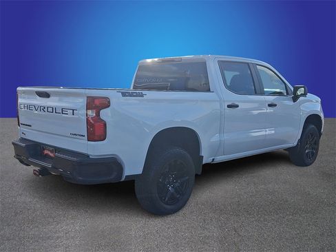 New 2026 Chevrolet Silverado 1500 Custom Trail Boss w/ Dark Appearance Package image 3