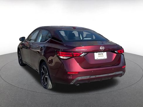 Used 2025 Nissan Sentra SV image 10