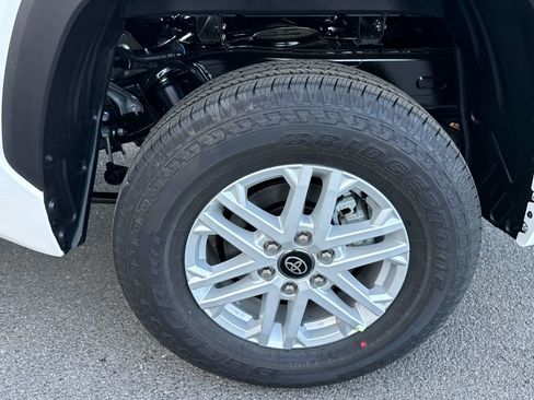 New 2026 Toyota Tundra SR5 w/ SR5 Premium Package AWD/4WD image 6