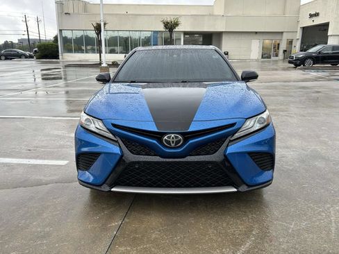 Used 2018 Toyota Camry XSE FWD image 8