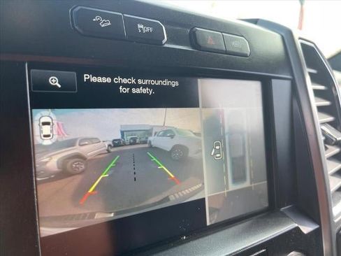 Used 2015 Ford F150 Platinum w/ Equipment Group 701A Luxury image 15