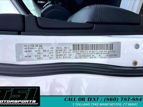 Used 2019 Jeep Grand Cherokee Altitude image 3