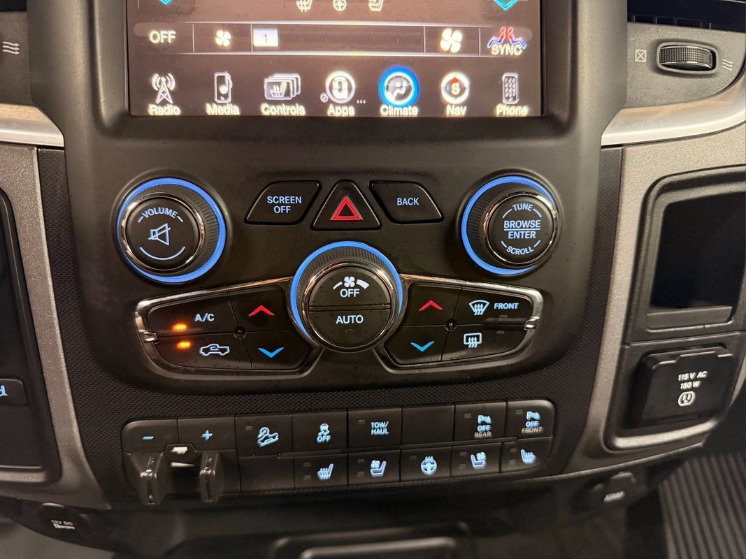 Used 2017 RAM 2500 Power Wagon w/ Leather & Luxury Group AWD/4WD image 21