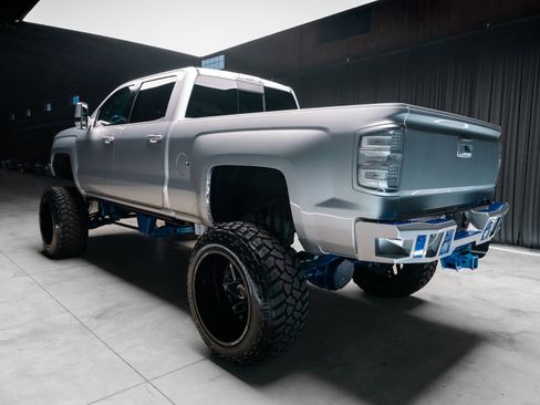 Used 2016 Chevrolet Silverado 2500 LTZ w/ Duramax Plus Package AWD/4WD image 12
