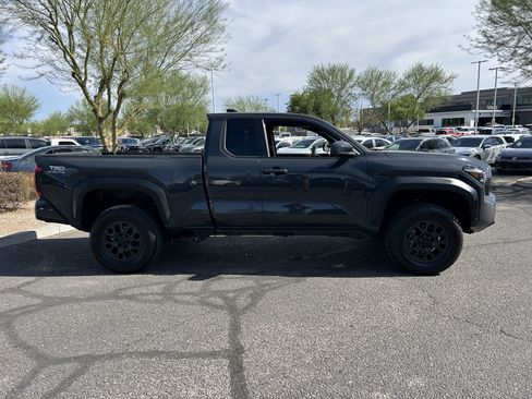 Used 2024 Toyota Tacoma PreRunner RWD image 5