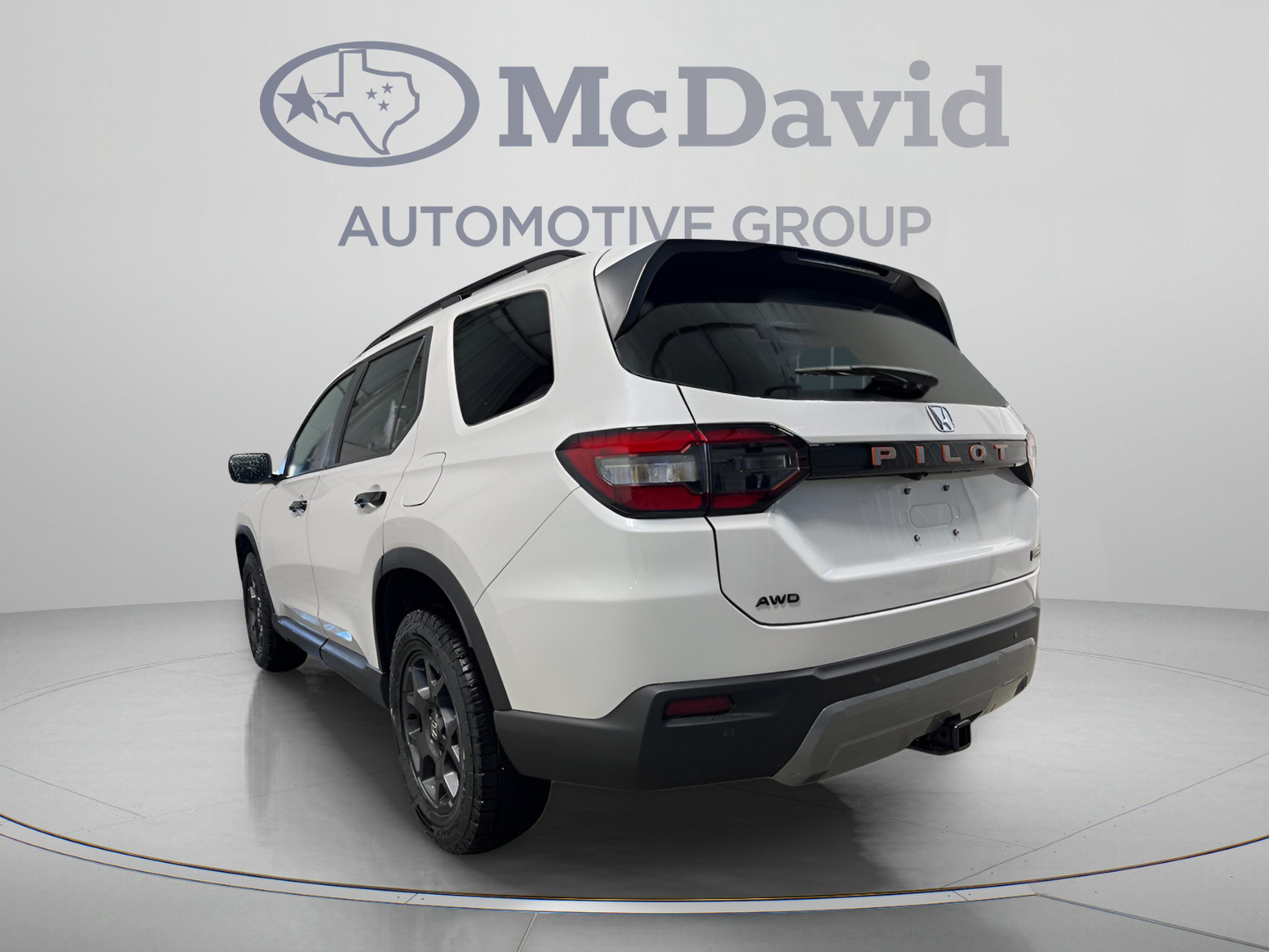 New 2026 Honda Pilot TrailSport image 4