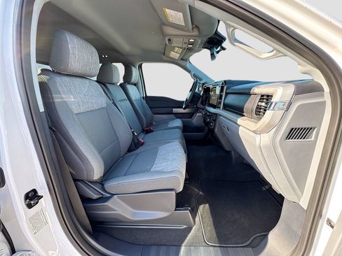 New 2026 Ford F250 XLT w/ XLT Premium Package AWD/4WD image 30