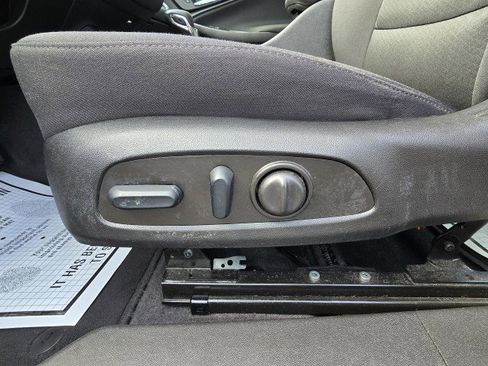 Used 2022 Chevrolet Malibu LT image 15
