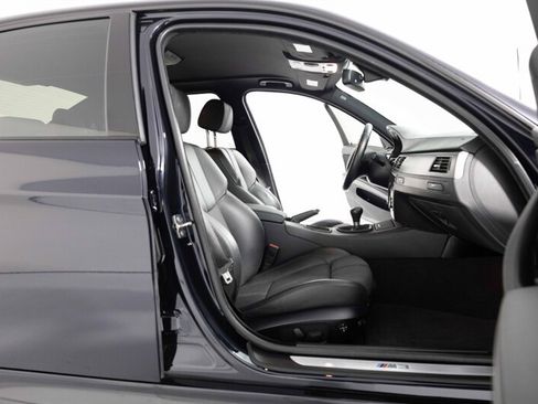 Used 2009 BMW M3 Sedan RWD image 24