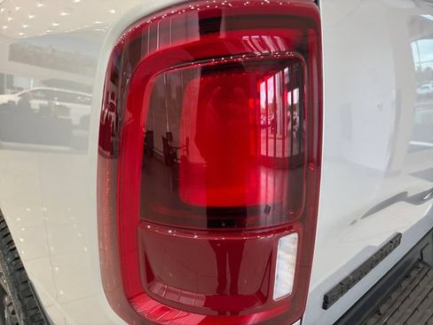 New 2026 RAM 2500 Big Horn AWD/4WD image 12