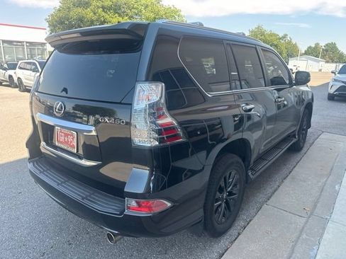 Used 2023 Lexus GX 460 Premium w/ Premium Plus Package AWD/4WD image 4