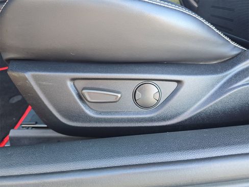 Used 2020 Ford Mustang Shelby GT500 w/ Technology Package image 13