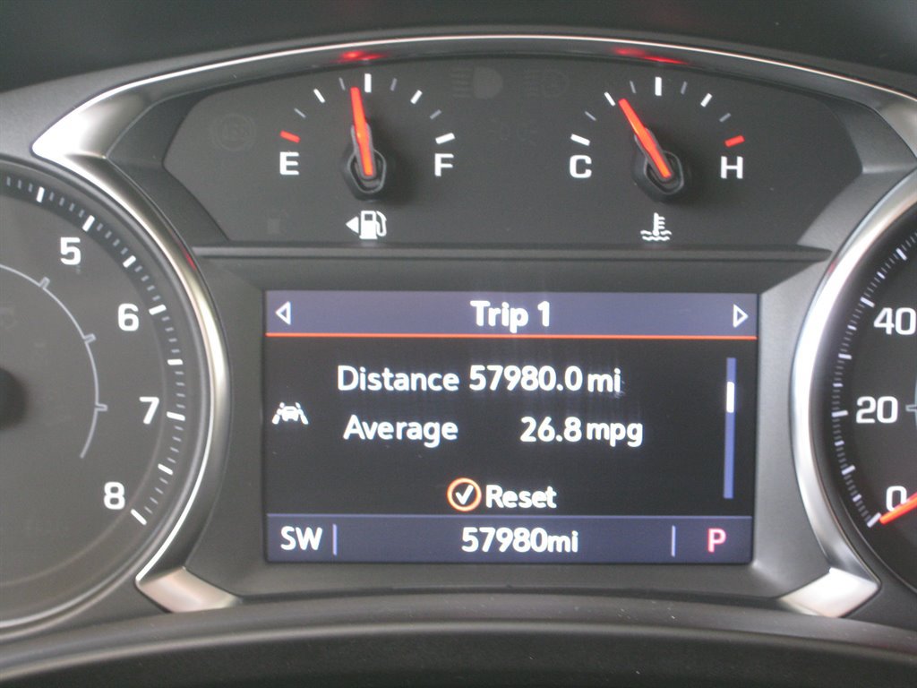 Used 2022 GMC Terrain AT4 AWD/4WD image 17