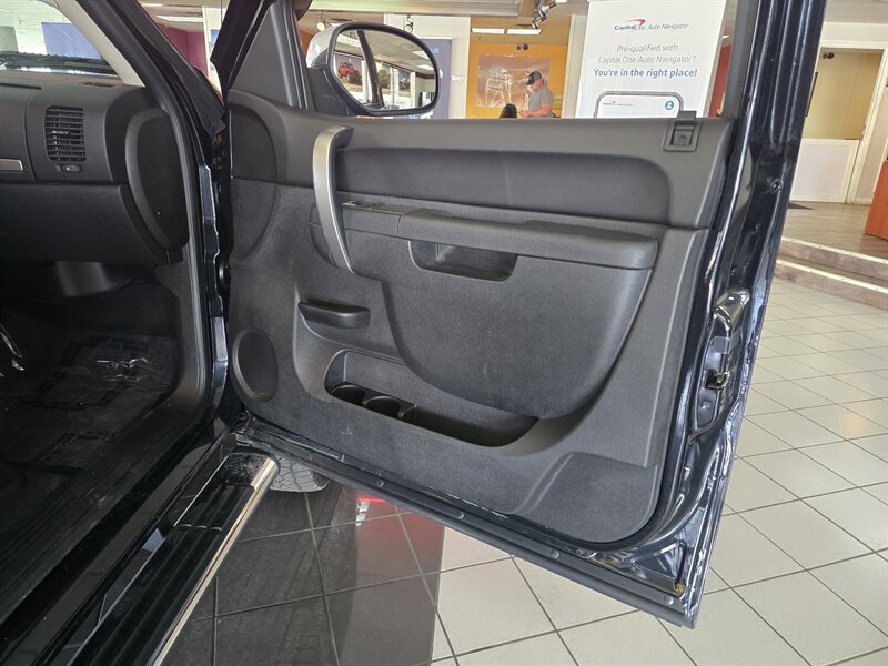 Used 2012 GMC Sierra 1500 SLE w/ Power Tech Package AWD/4WD image 12