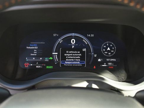 Used 2025 Toyota Sienna XLE Woodland Edition image 34