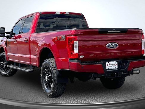 Used 2019 Ford F250 Lariat w/ Lariat Ultimate Package AWD/4WD image 13