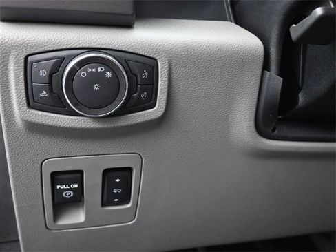 Used 2019 Ford F150 XLT w/ Equipment Group 302A Luxury image 27