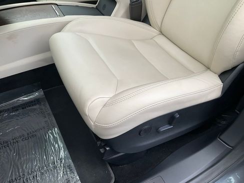 Used 2017 Tesla Model X 75D image 15