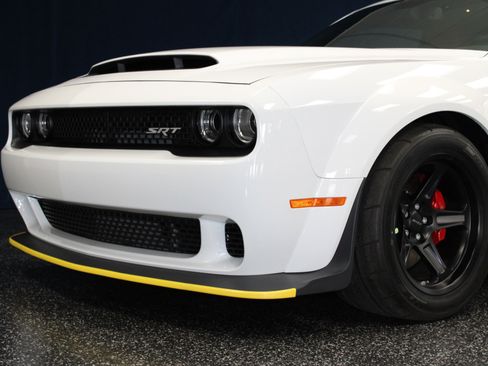 Used 2018 Dodge Challenger SRT Demon RWD image 17