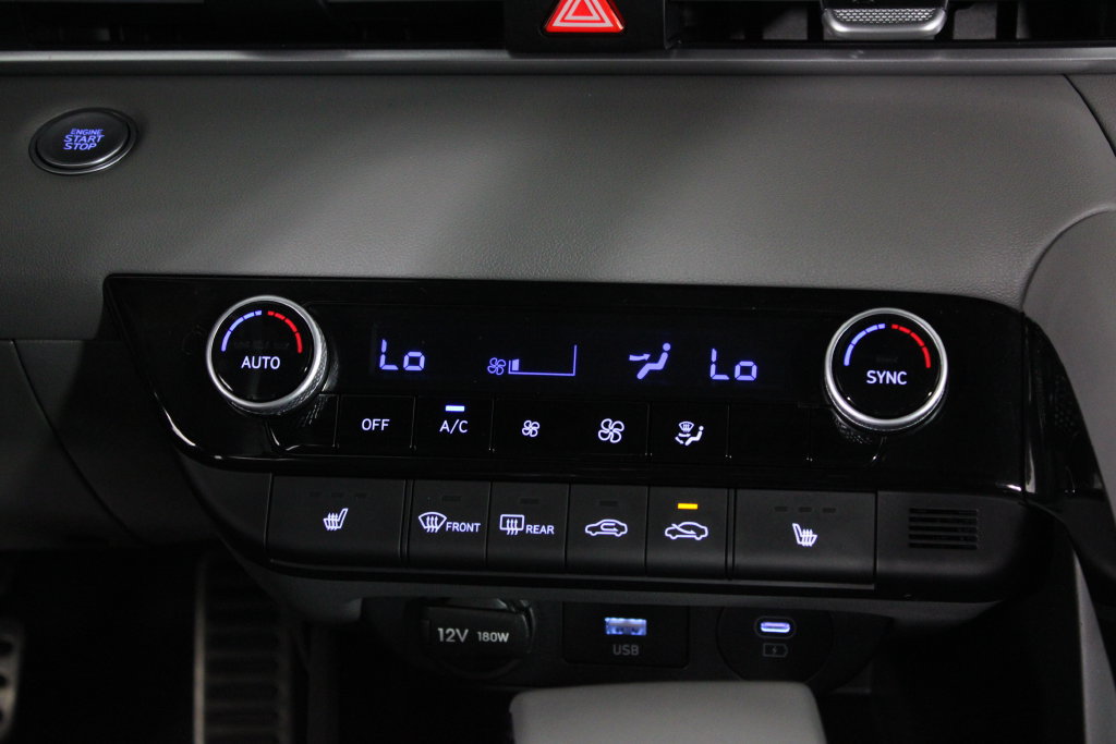 Certified 2026 Hyundai Elantra SEL Sport Premium FWD image 22