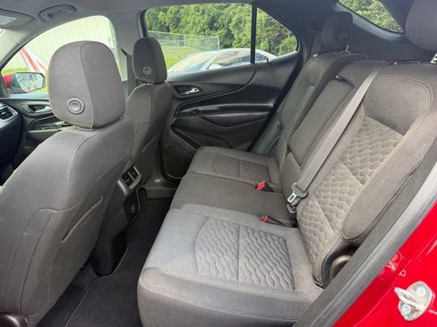 Used 2018 Chevrolet Equinox LT FWD image 21