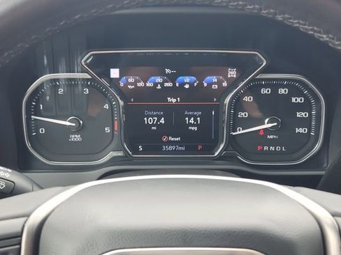 Used 2022 GMC Sierra 2500 Denali w/ Denali Ultimate Package image 16