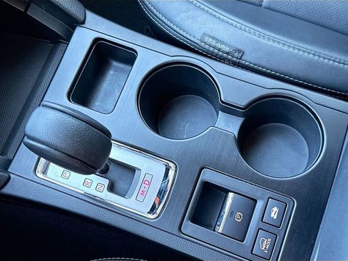 Used 2017 Subaru Outback 2.5i Limited image 22