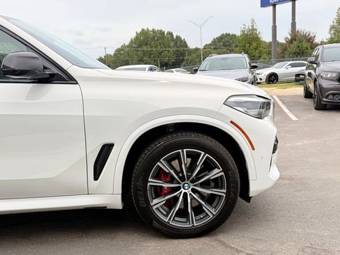 Used 2021 BMW X5 xDrive40i w/ M Sport Package AWD/4WD image 11