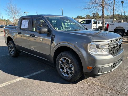Used 2022 Ford Maverick XLT image 1