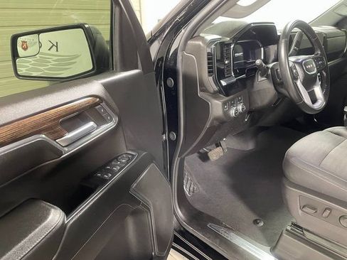 Used 2024 GMC Sierra 1500 Elevation AWD/4WD image 10