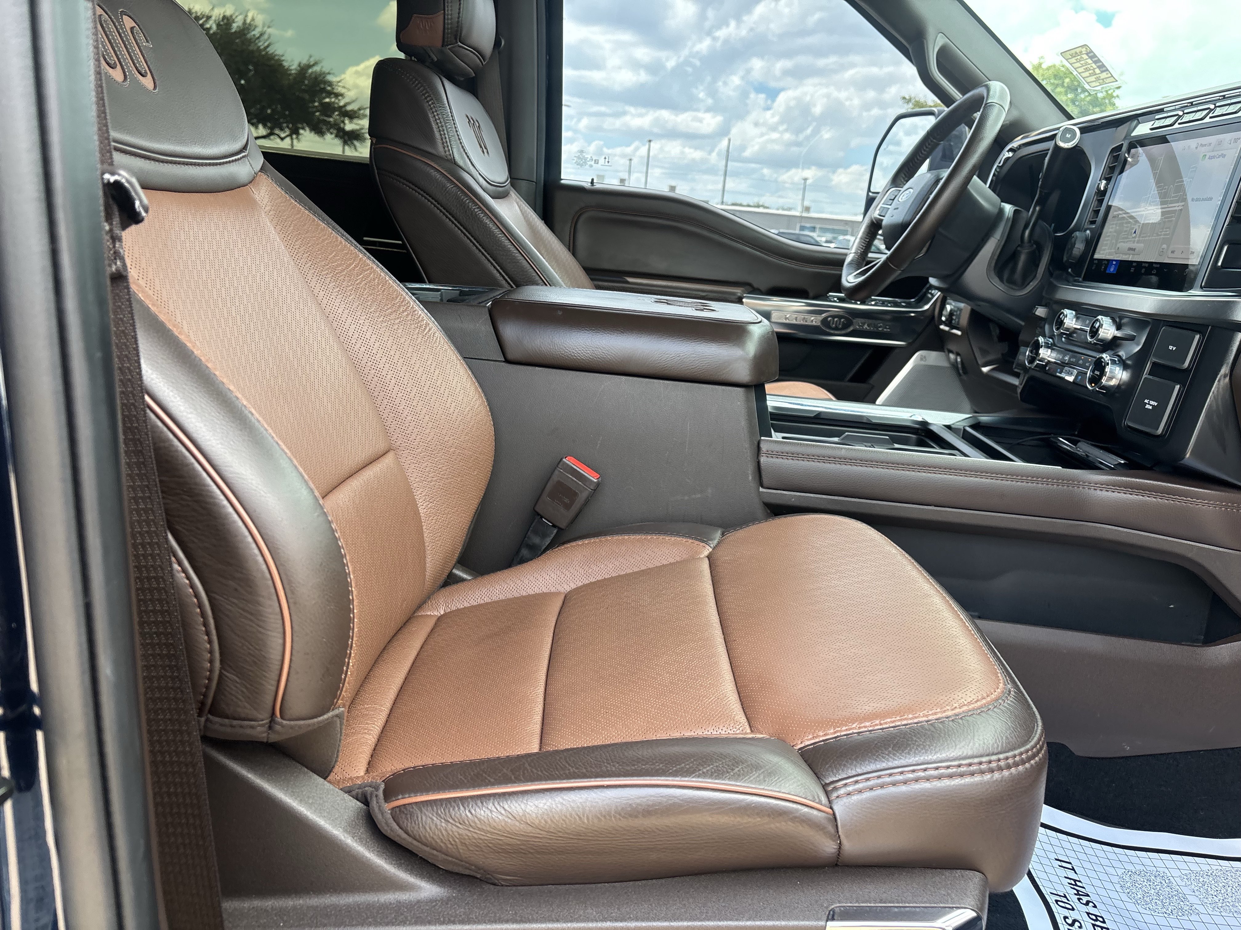 Certified 2024 Ford F250 King Ranch w/ FX4 Off-Road Package AWD/4WD image 32