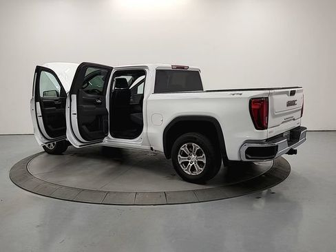 Used 2025 GMC Sierra 1500 SLT AWD/4WD image 12