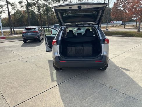 New 2025 Toyota RAV4 XLE image 29